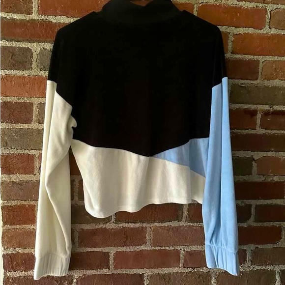 jacket - Picture 2 of 2